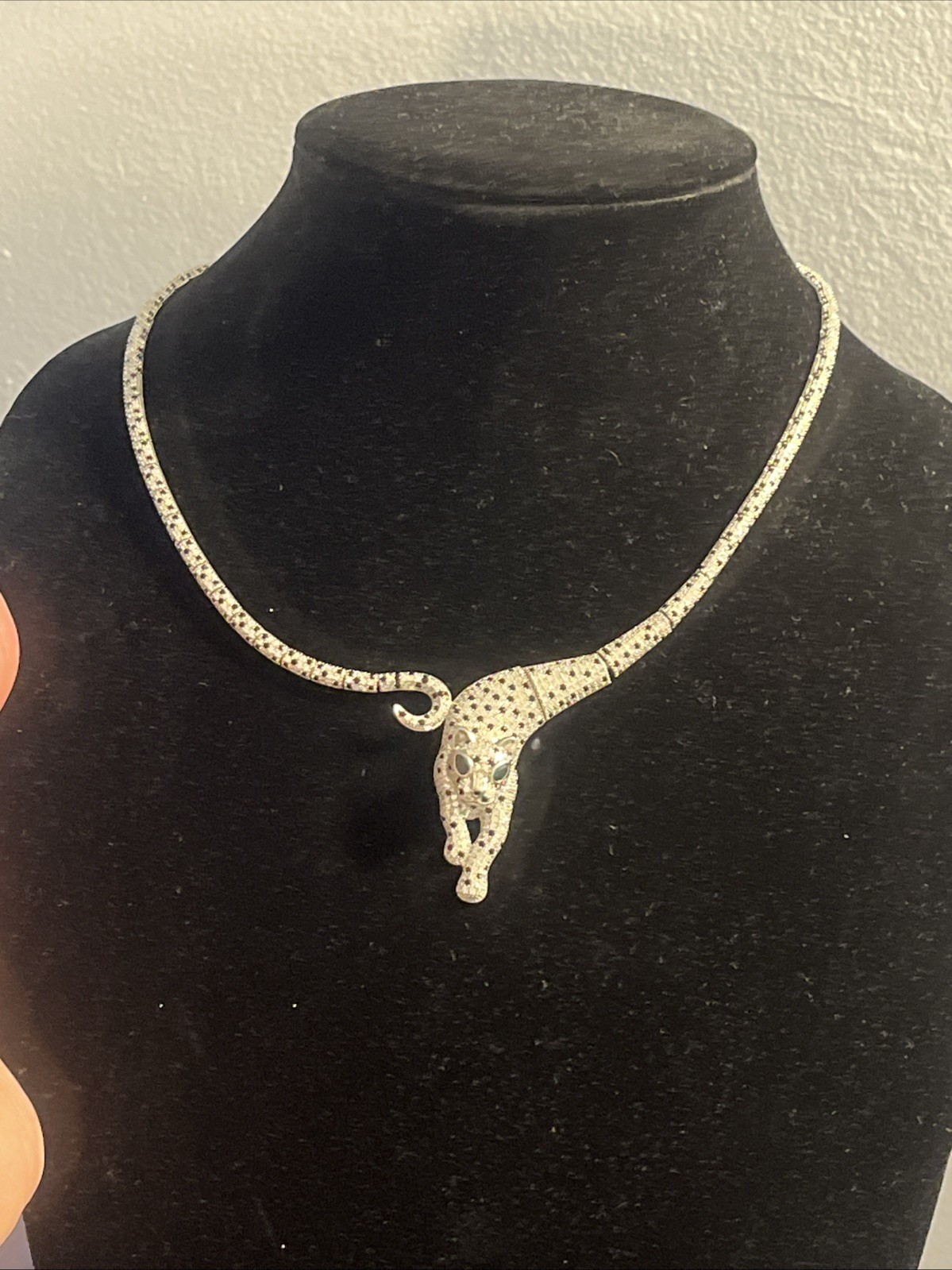 RACHEL ZOE STERLING SILVER BLACK WHITE STONES JAGUAR NECKLACE 18IN GREEN EYES
