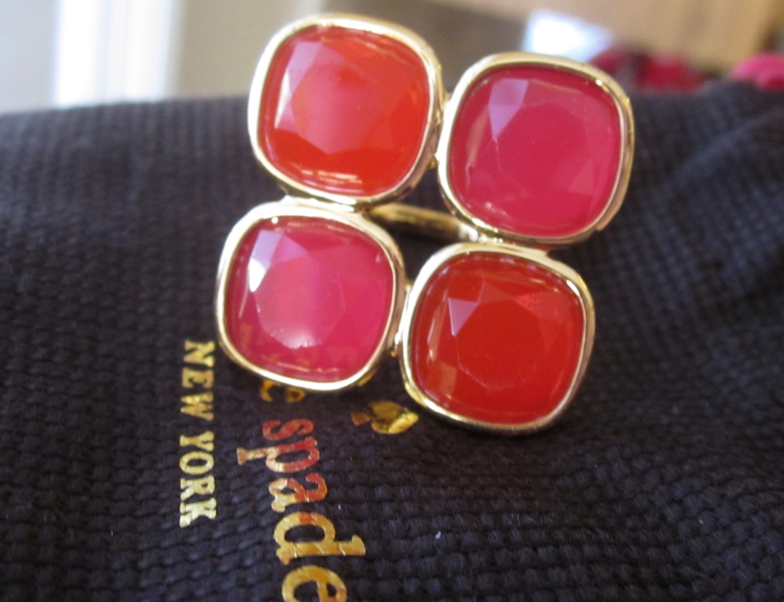 KATE SPADE NEW YORK RARE PINK ORANGE LOGO CONNECT FOUR MOD RING 6 SQUAD MODERN