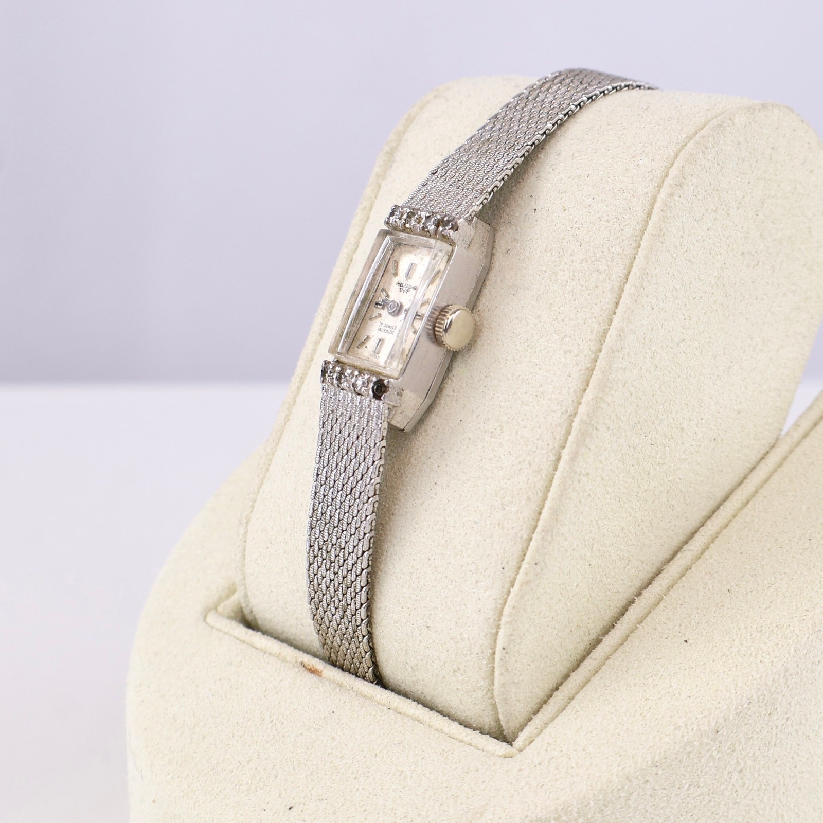 Vintage 60s Helzberg VIP 17 Jewel Swiss Watch Diamond Bezel Mesh Duchess