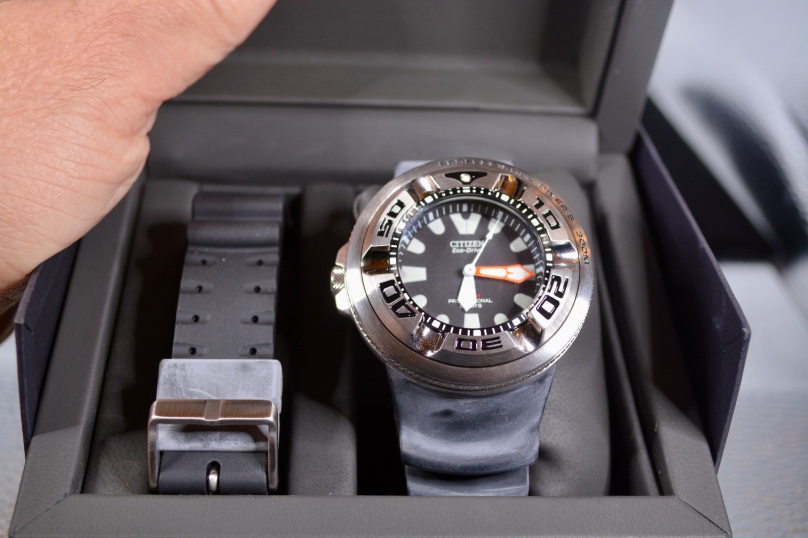 Citizen Promaster Marine Eco-Drive Diver Watch 300m Black Rubber Band Box