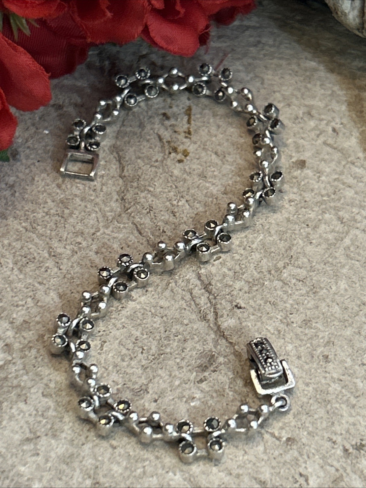 48. Vintage Delicate925 Sterling silver Marcasite Bracelet 7 1/4″, 11.7g