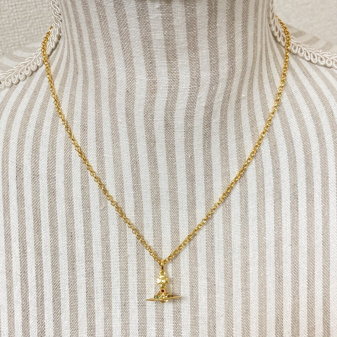 Vivienne Westwood Necklace Petit Orb Gold Clear Multi TOP 1.5 cm x 1.6 cm NO BOX