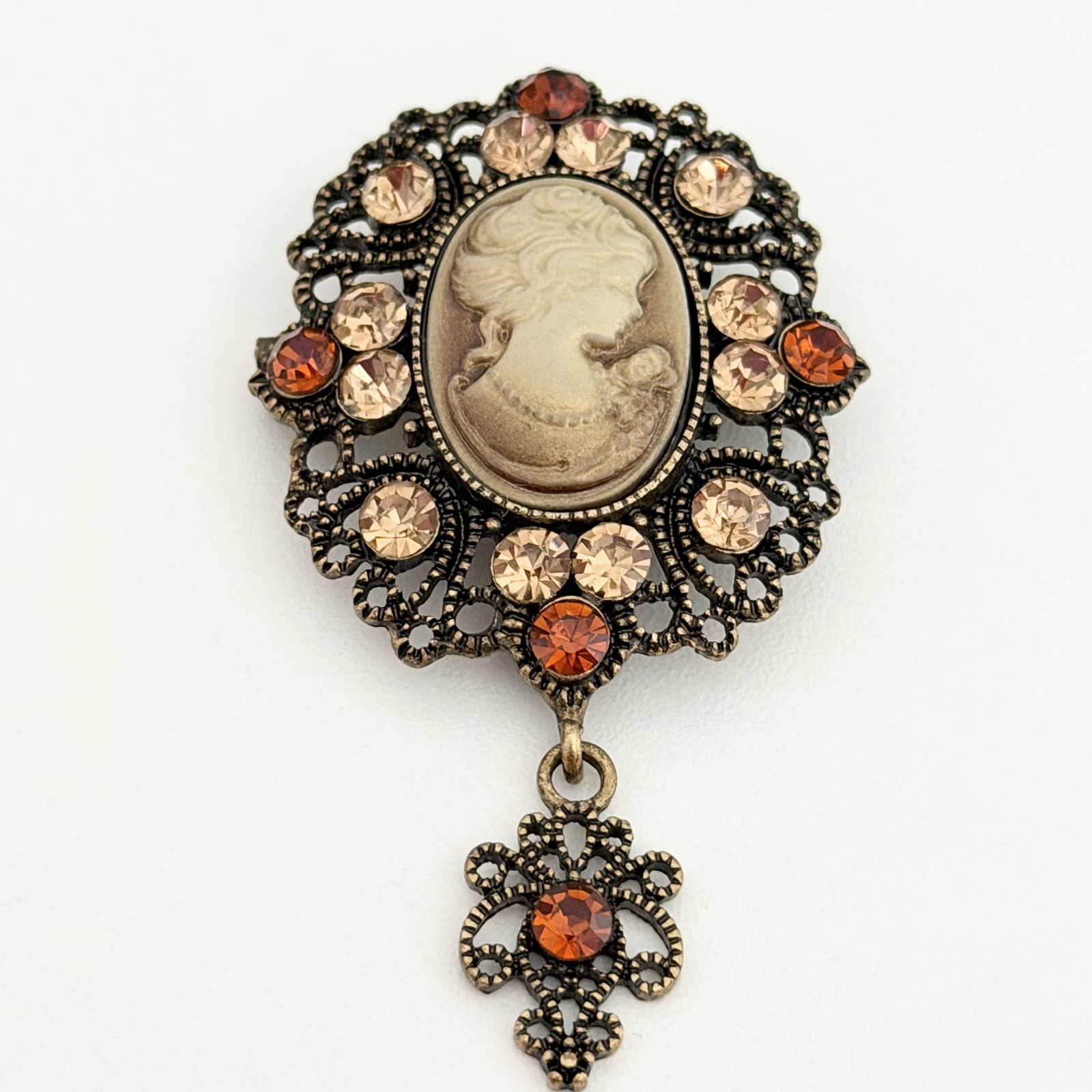 Ladies Vintage Style Resin Cameo Orange Rhinestone Gold Tone Dangle Brooch Pin