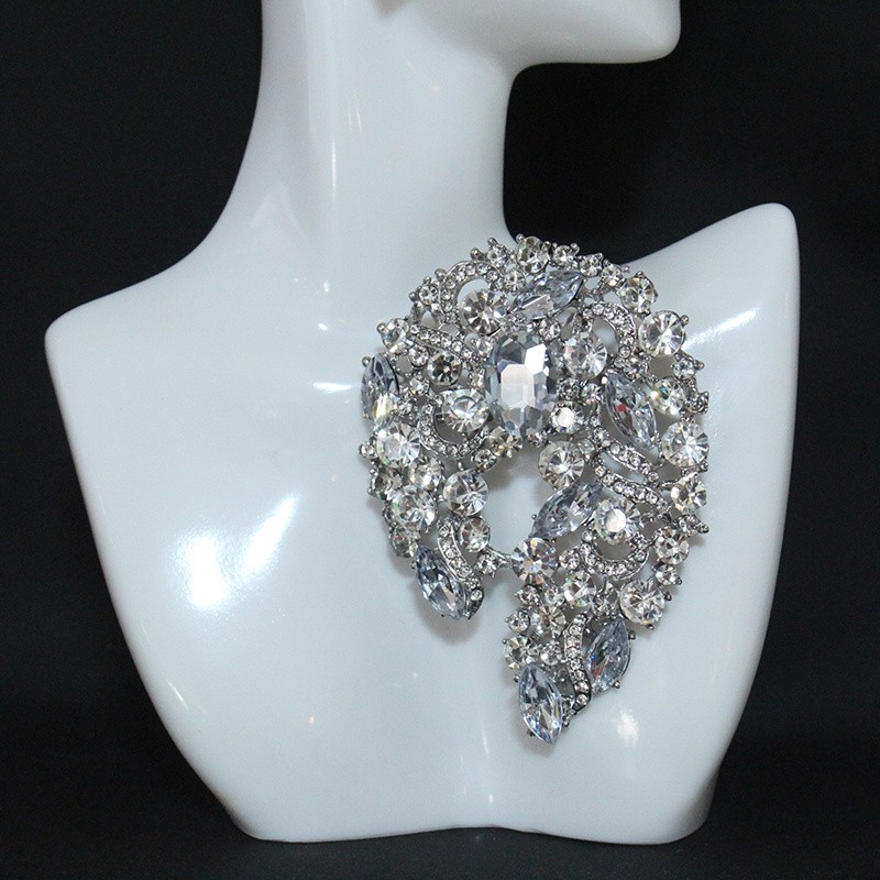 New Alloy Rhinestone Brooch Pin for Bridal Wedding Jewelry Clothing Accessories