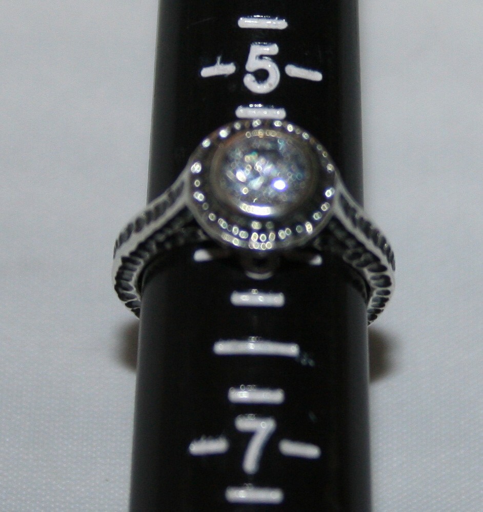 Silpada Sterling Silver Hammered Oxidized CZ “Perfect Bliss” Ring R2076 Size 6