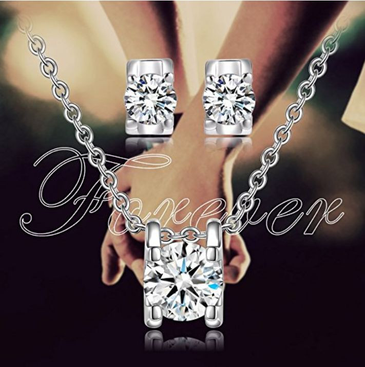 Qianse AAA Cubic Zirconia Stud Earrings Pendant Necklace Fashion Jewelry Set