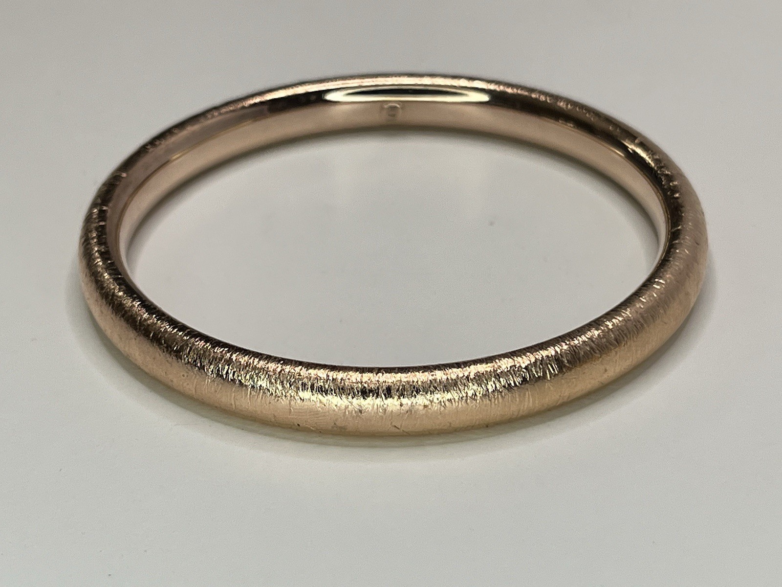 One Milor Italy 14K Rose Gold Over Resin Textured Bangle Bracelet 8”