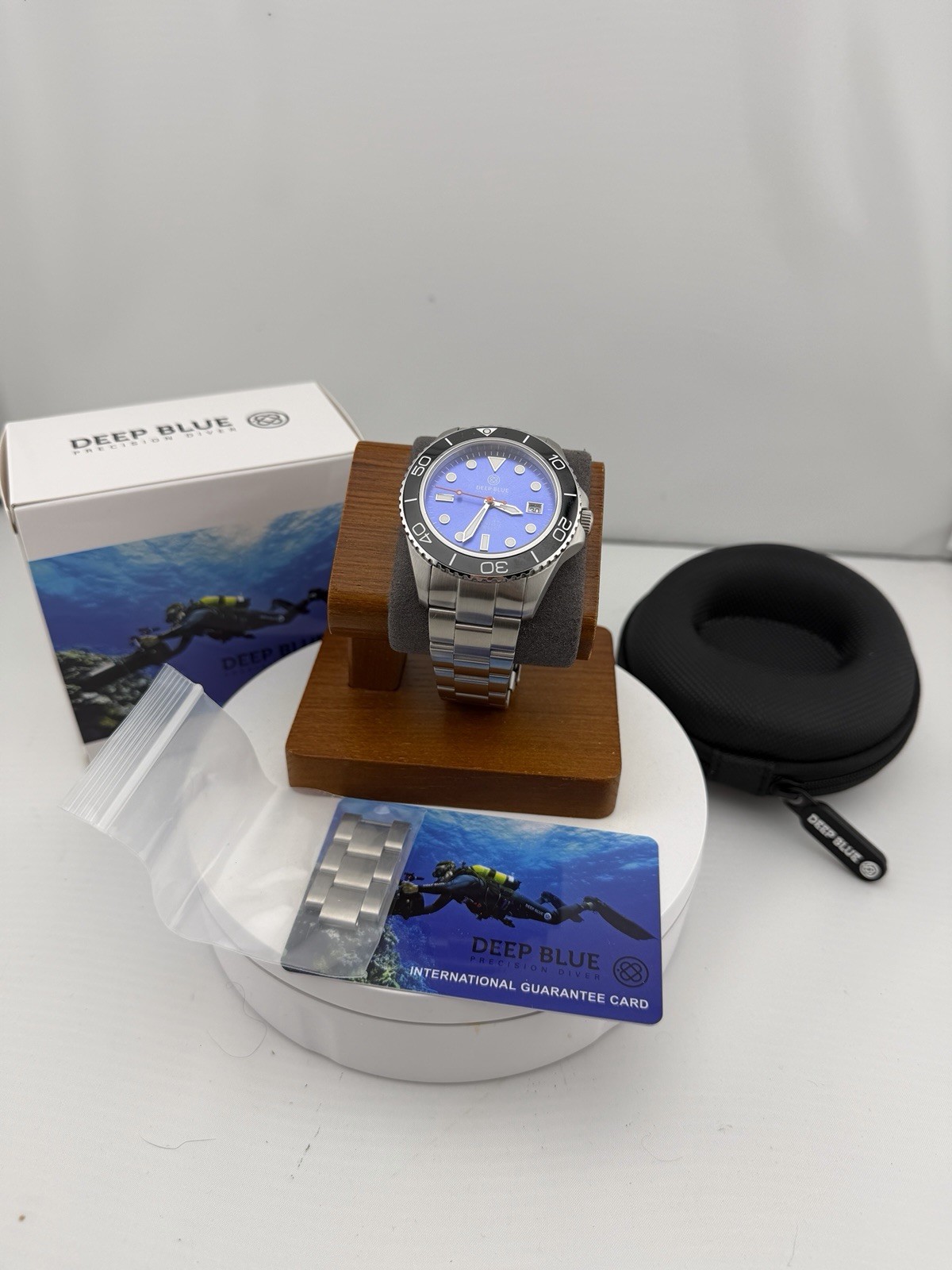 Deep Blue PRO DIVER 200 42.5MM AUTOMATIC DIVE WATCH-LAVENDER DIAL LNIB