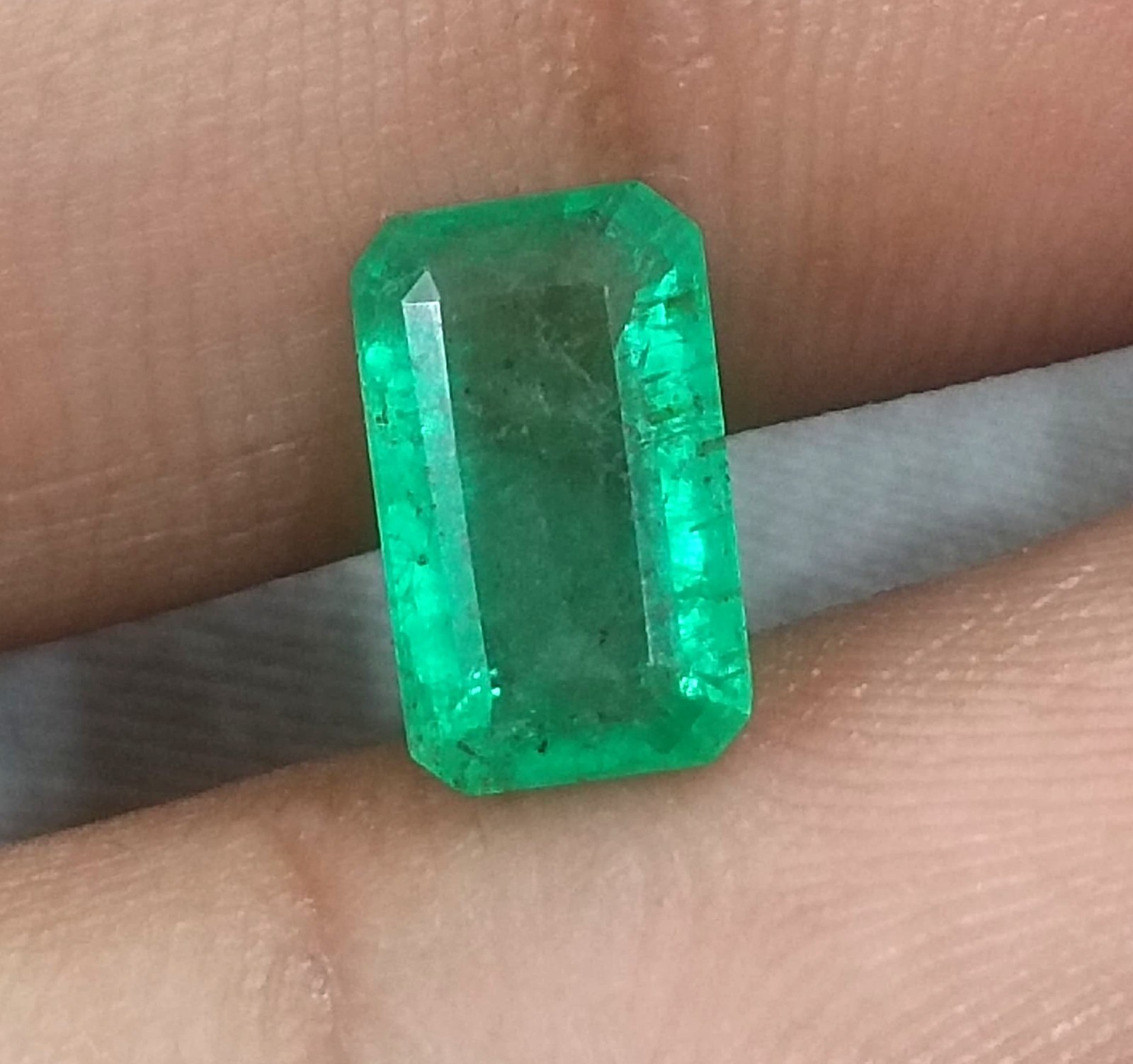 1.83ct Natural Panjshir Emerald Medium Green Octagon Loose Gemstone