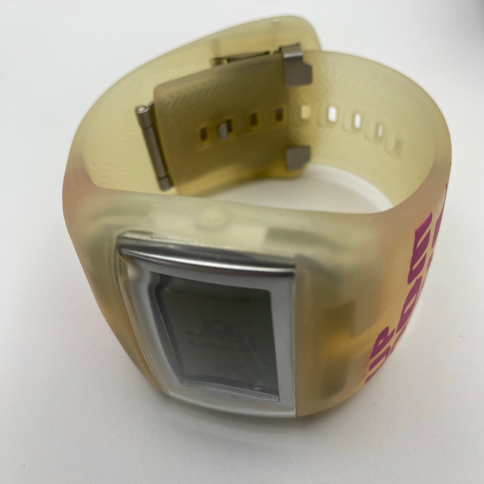O.D.M. Clubbing Watch DD99A-49 – Fearless Queen Translucent Band