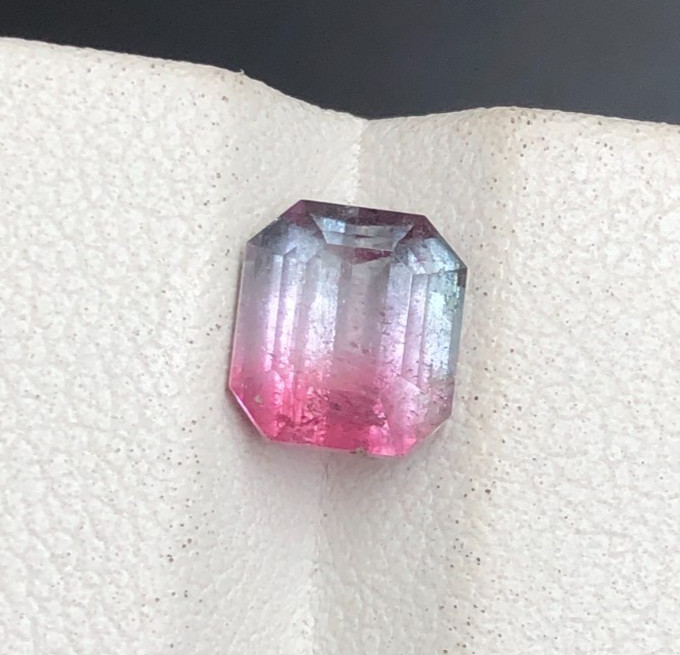 2.29ct Natural Bicolor Loose Tourmaline Gemstone Lot For Jewelry Designers.