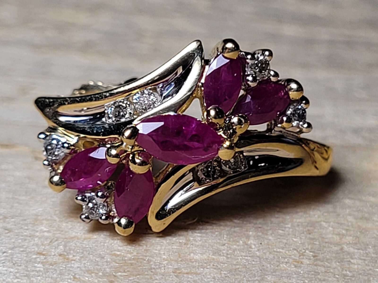 10kt Yellow Gold Ruby And Diamond Earrings Stamped IKG I-4562
