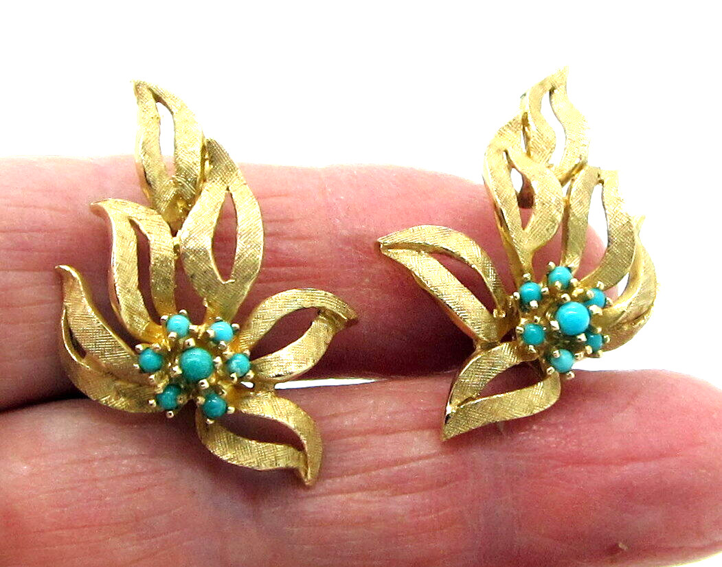Estate Vintage 14k Yellow Gold Turquoise Leaf Flower 11.9 Gram Clip On Earrings