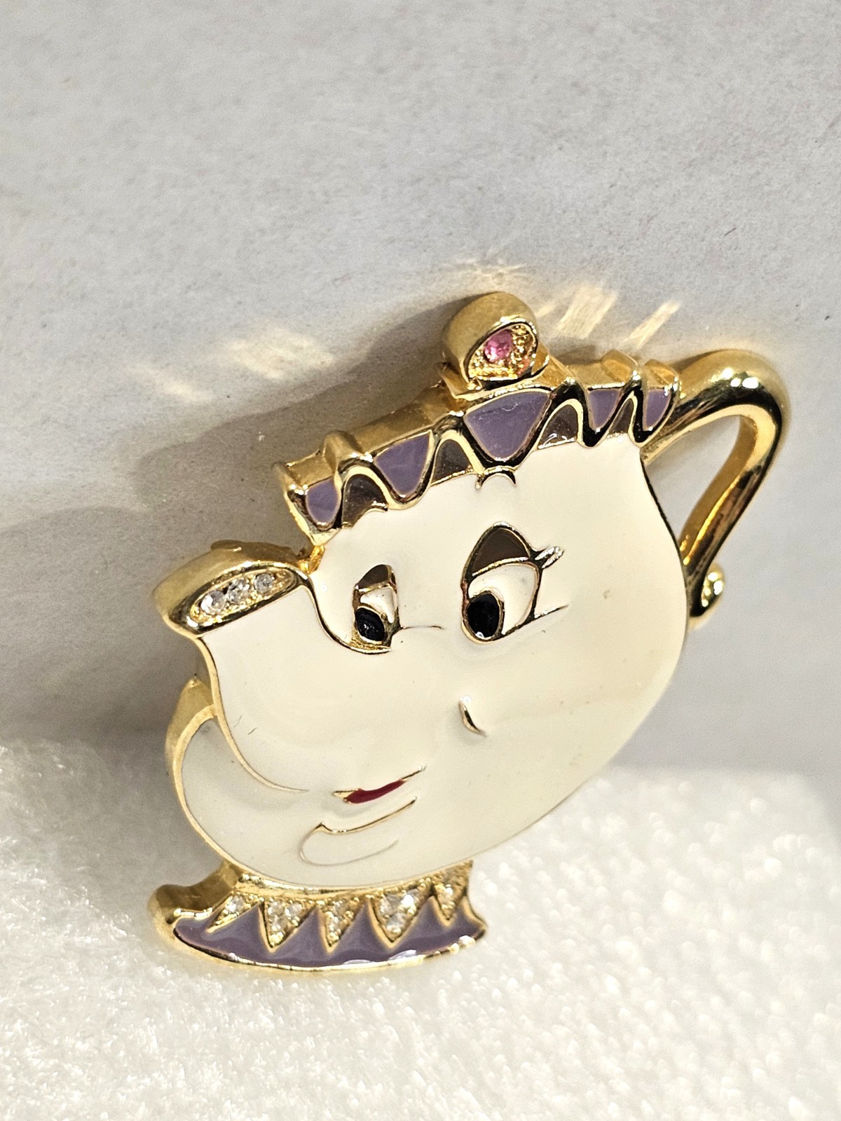 Disney Mrs. Potts tea pot enamel brooch