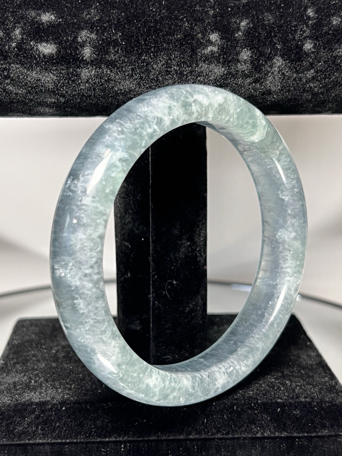 Fluorite Bangle Inner Diameter Size 63mm – See Description & Pics For More Info