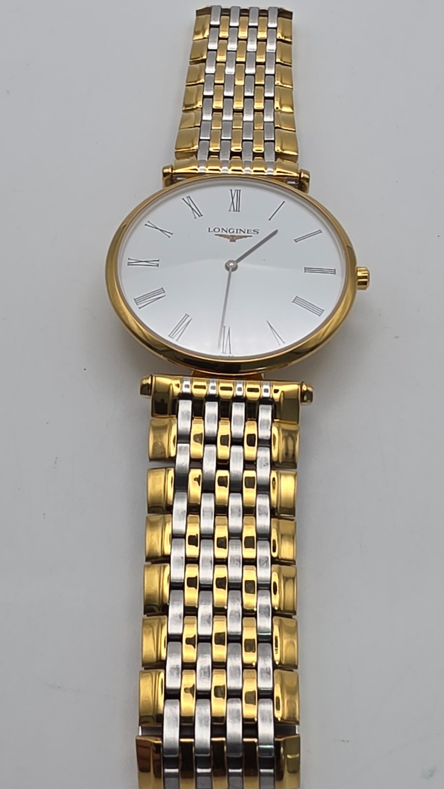 Longines La Grande Classique de Longines Gents Slim Watch in Longines Box.