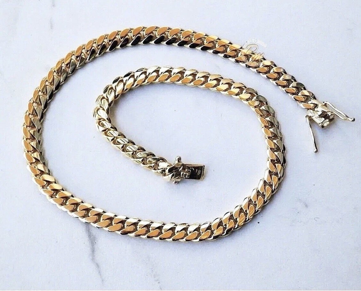 14k Gold 8mm Cuban Link Chain Necklace 24in Box Clasp No Stone