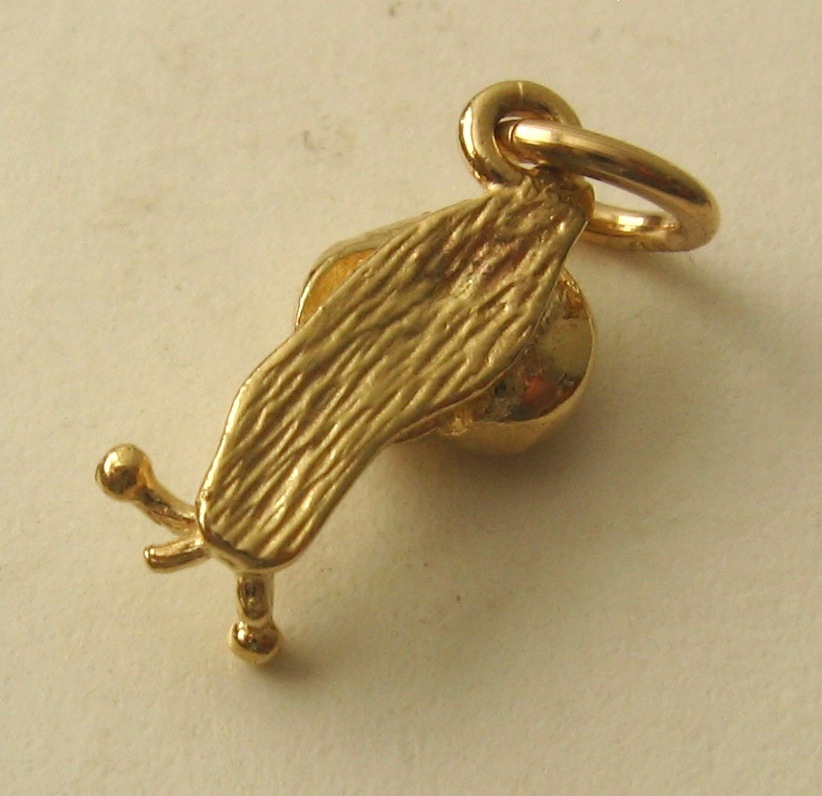 SOLID 9K 9ct Yellow Gold Snail Animal Charm Pendant