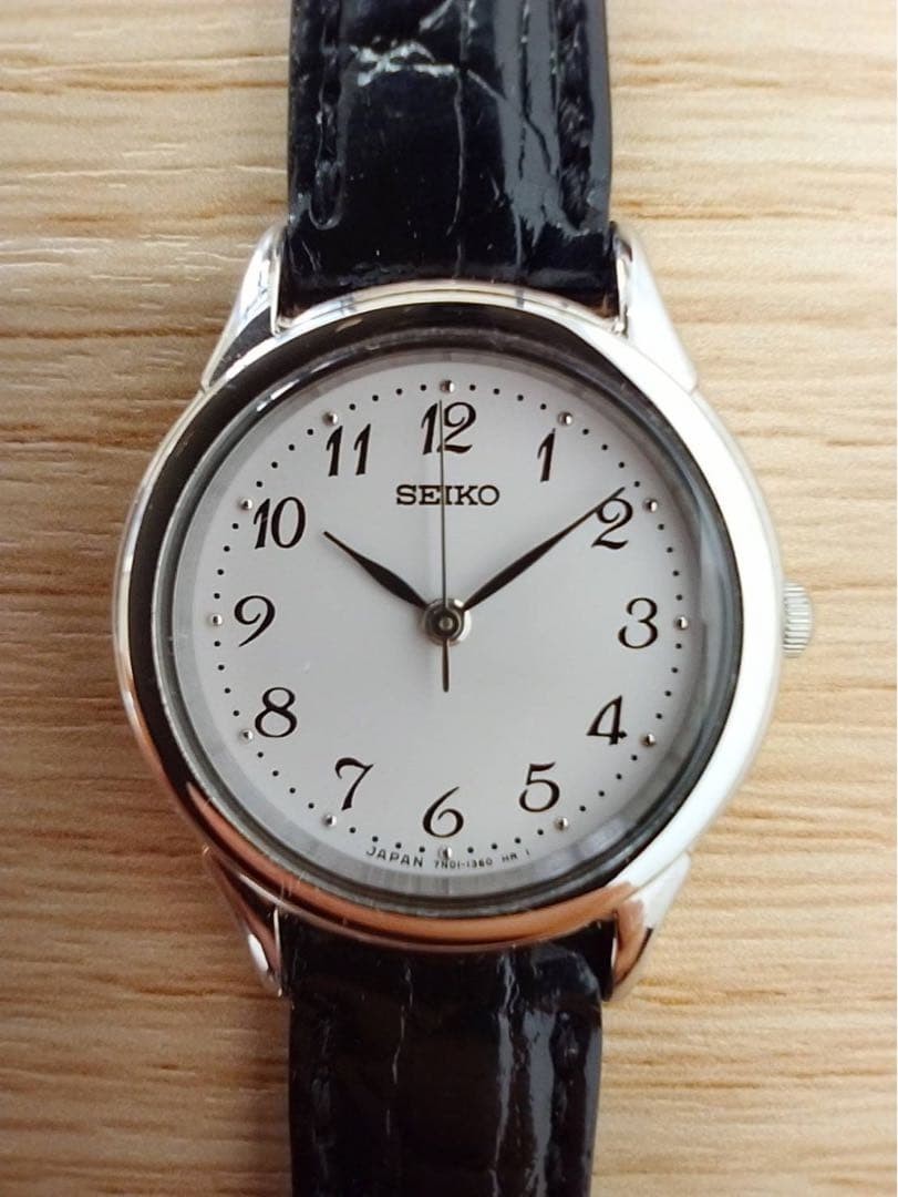 [Excellent Condition] SEIKO Quartz Watch 7N01-6881