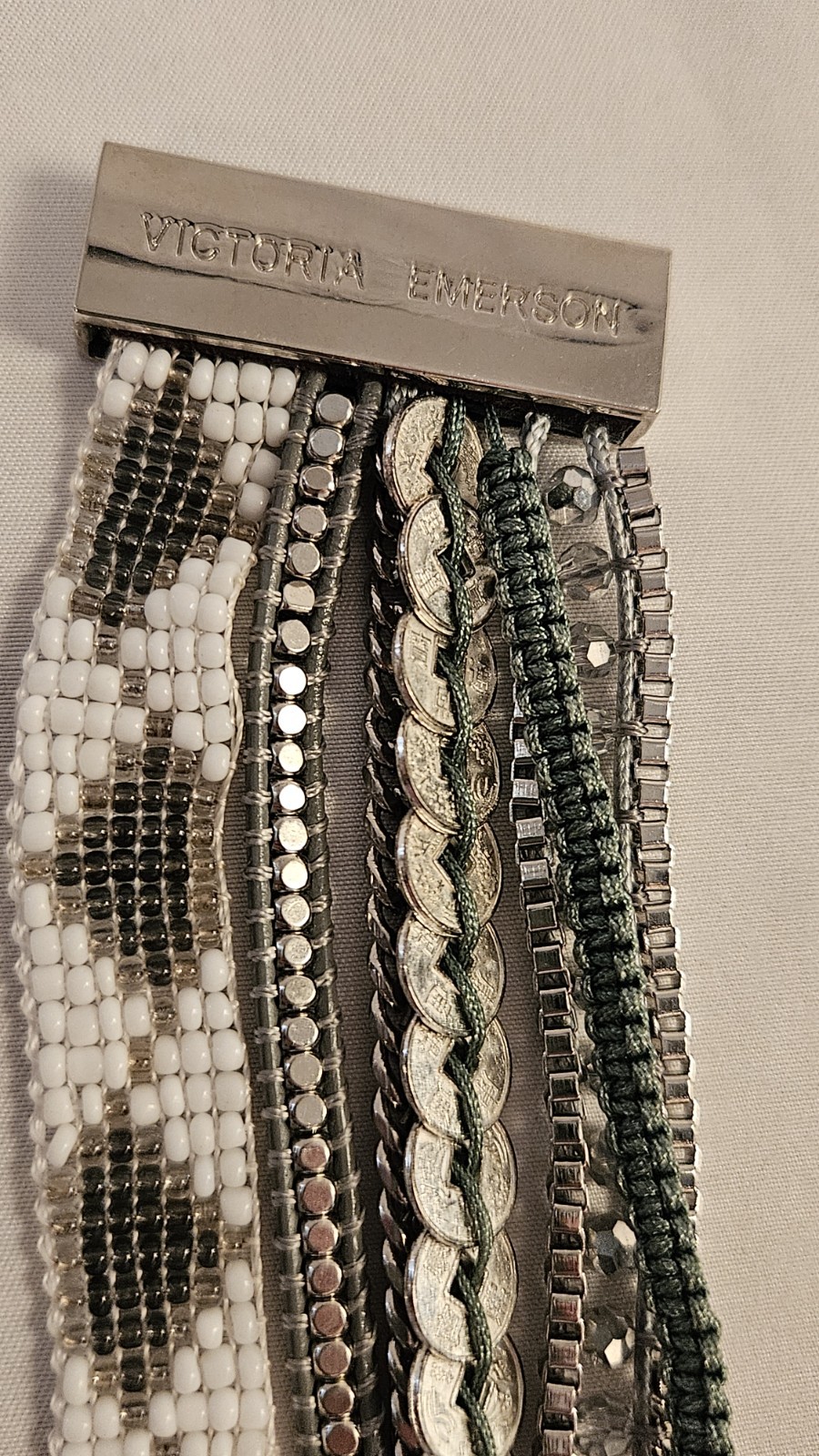 Victoria Emerson Bracelet Crystal Beaded Chain Cuff Womens 7.5 Inch Silver