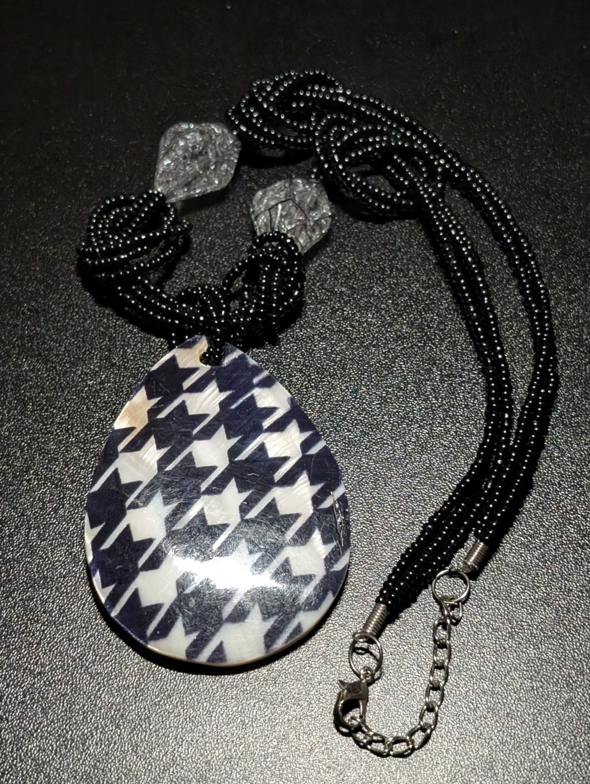 Vintage Style Statement Necklace Mother of Pearl Houndstooth Pendant Crackle…