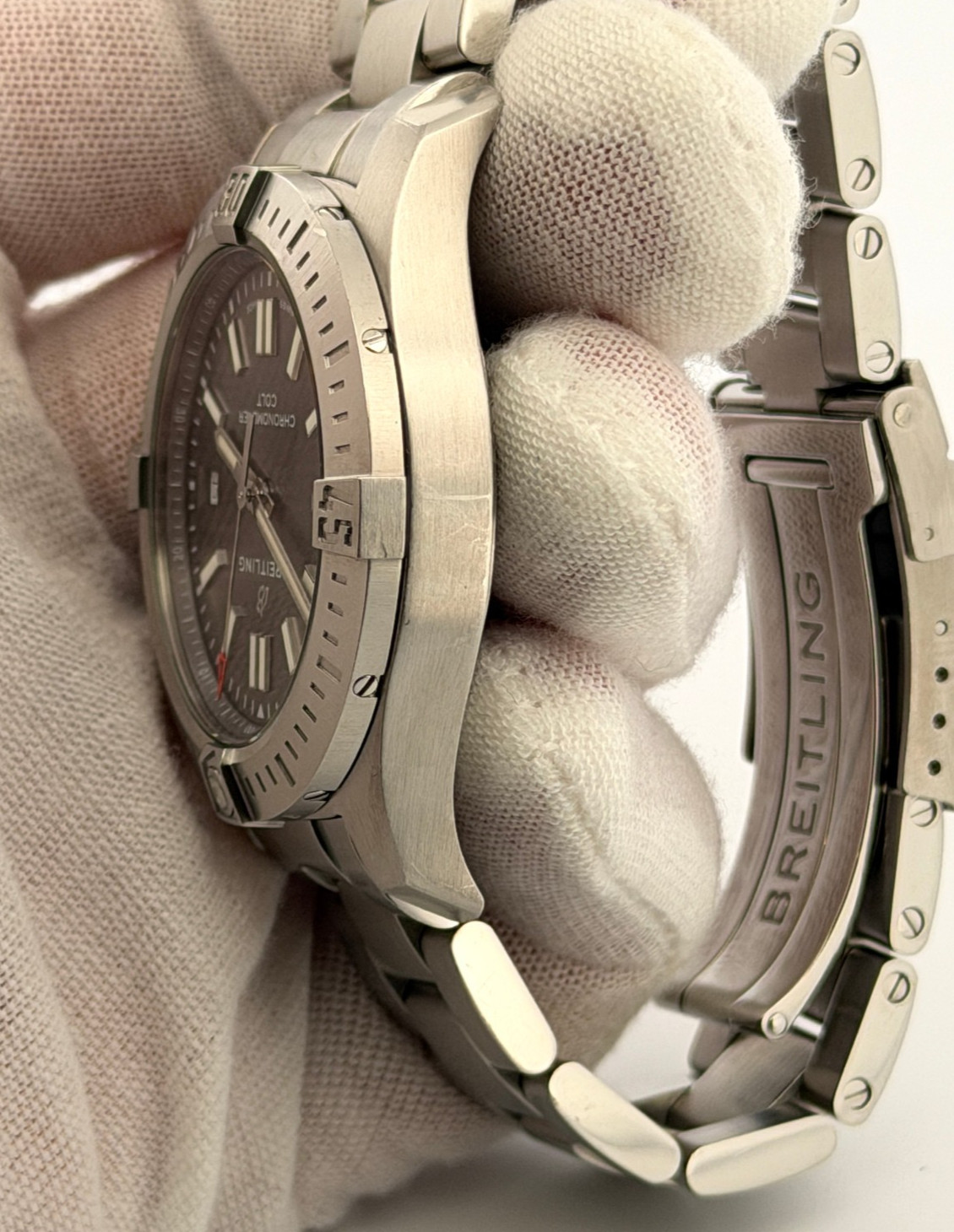 Breitling A17313 Chronometer Colt 41mm Gray Dial Automatic Stainless Steel