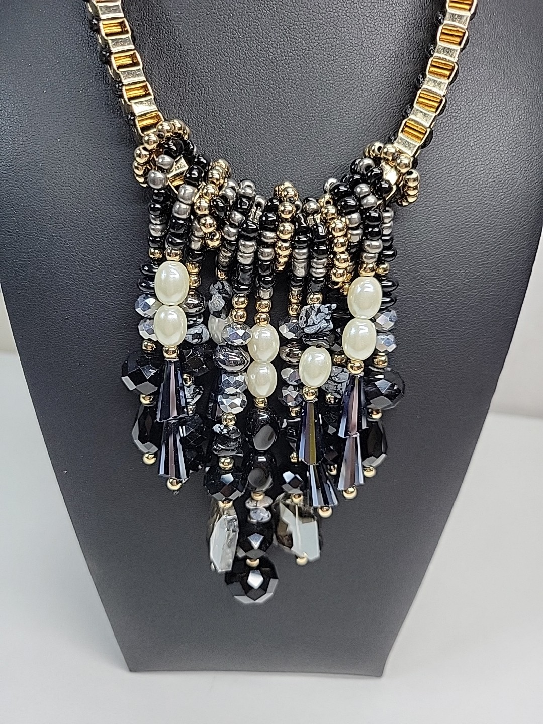Chico’s Necklace Black Gray White Glass Fringe Bead Chunky Chain Gold Tone 20″