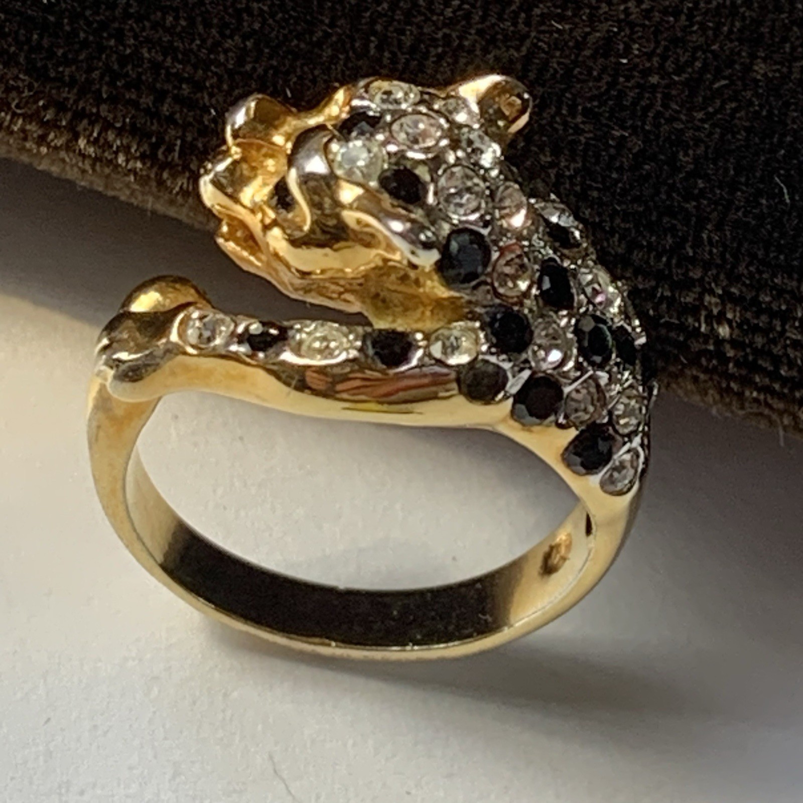 Leopard Jaguar Cat Cocktail Wrap Ring size 5 Gold Tone w rhinestones *READ