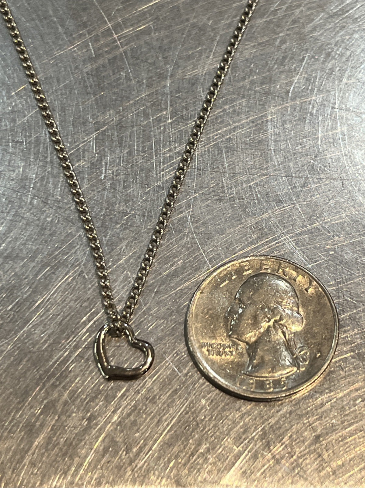 Silver Colored Chain With Silver Colored Heart Necklace