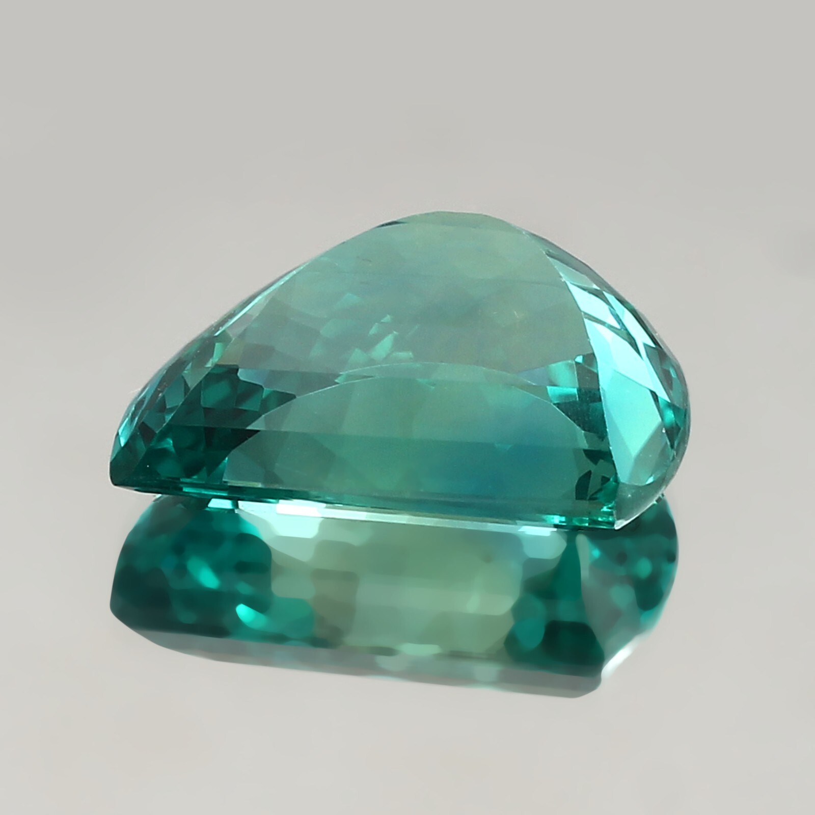 Natural Flawless Ceylon Blue Green Parti Sapphire Loose FancyCut Gemstone28.65Ct