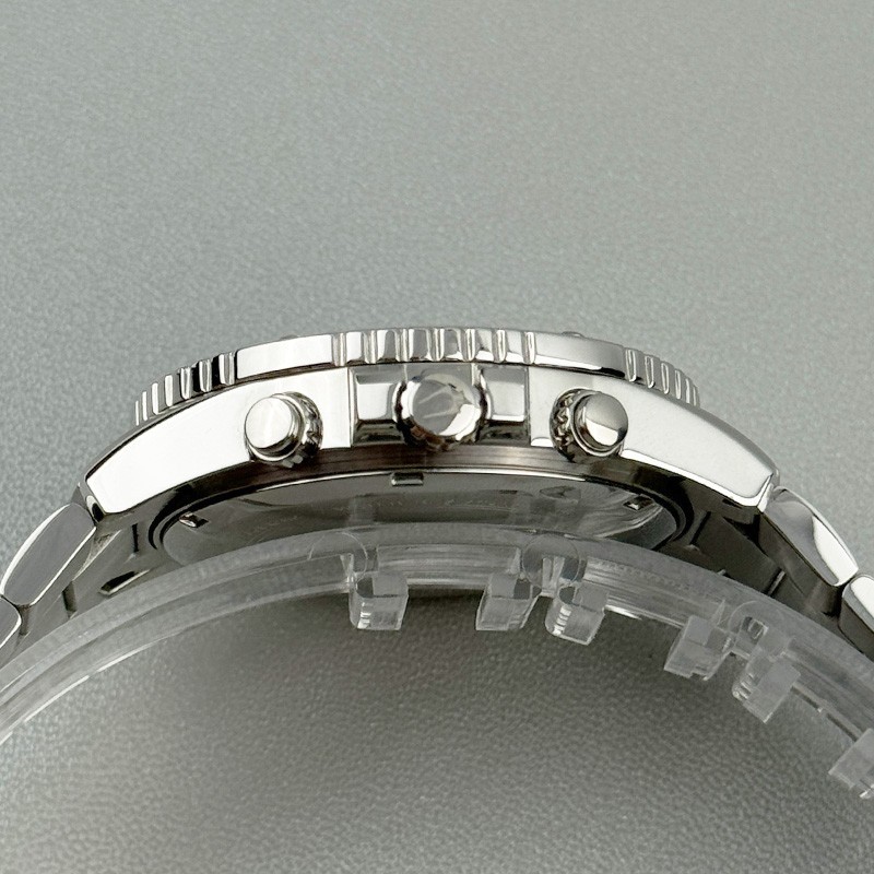 Bulova 98B401 Marine Star Gray Dial Silver Band Quartz Calendar Men’s Watch