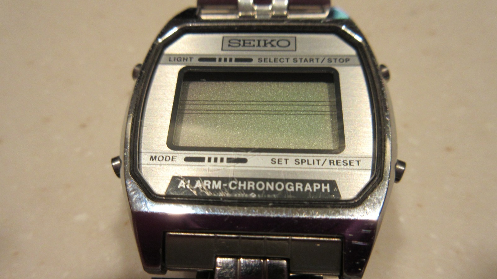 Vintage Seiko A9045199 Digital LCD Alarm Chronograph Watch untested
