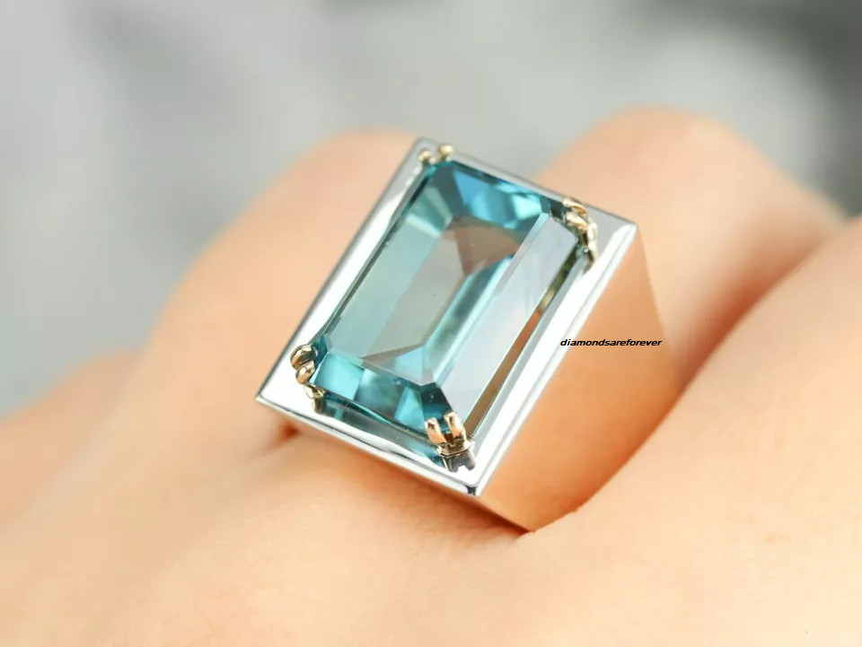 28.41 Carat Transaparent Emeralds Shape Aquamarine Solitaire 925 Silver Men Ring