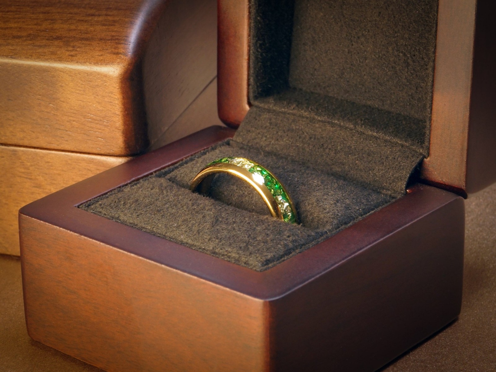 Gold Tungsten Ring with Gold Foil and Green Lab-Created Emerald Inlay – 6MM