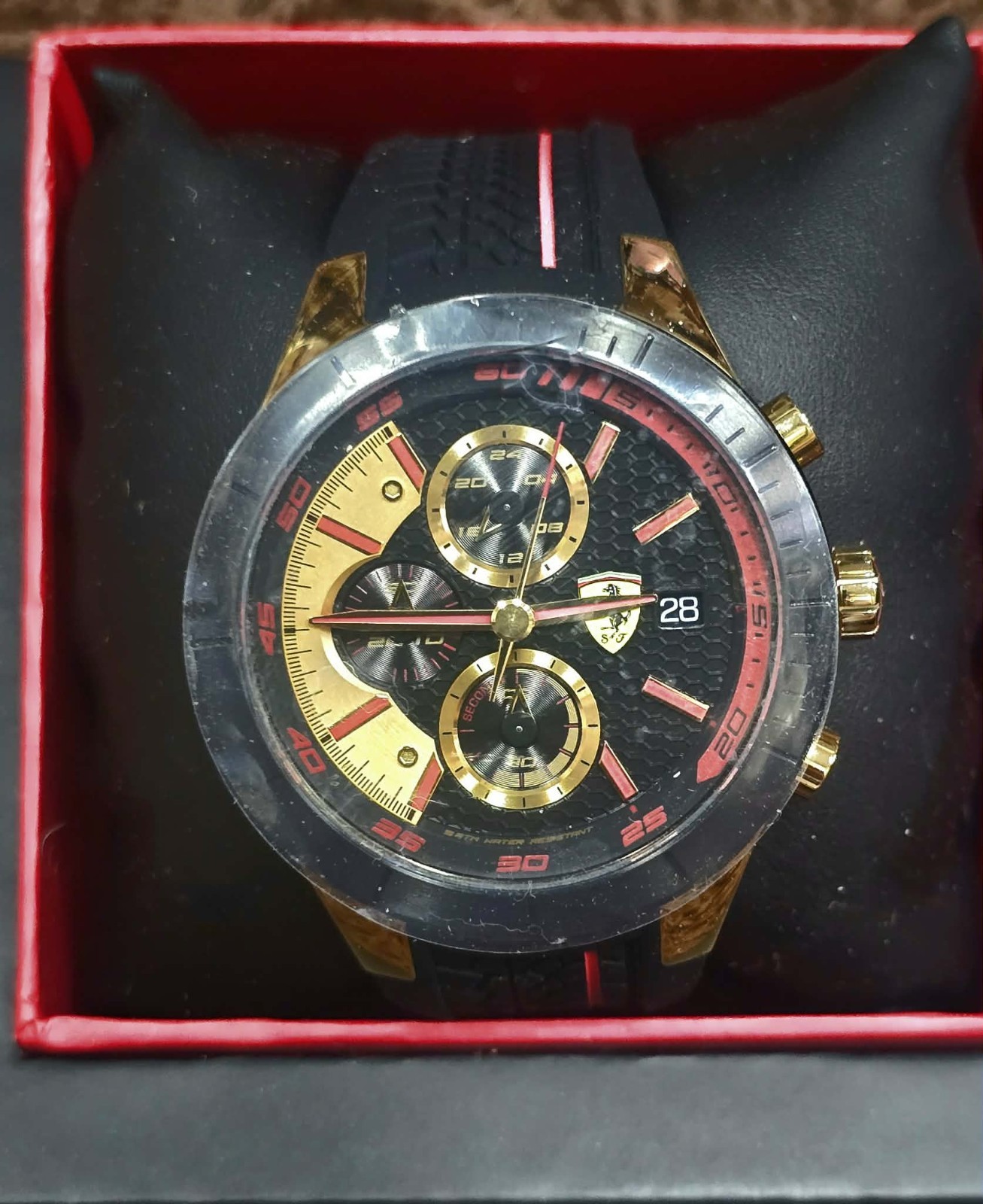 Ferrari Men’s Scuderia Red Rev Evo Chrono Silicone Watch 830298 BRAND NEW…