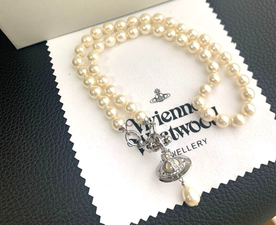 Vivienne Westwood ALEKSA Pearl ORB Necklace 38cm Silver with drawstring