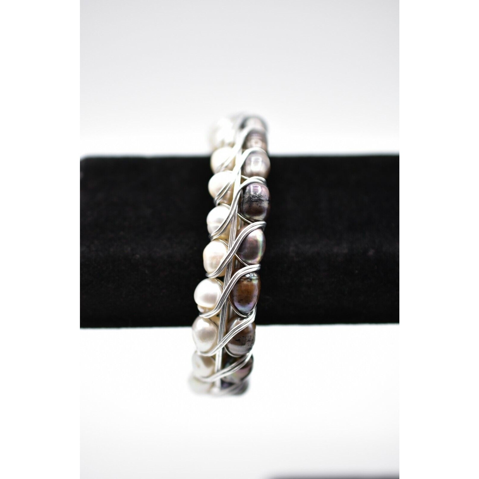 Vintage Cuff Bangle Bracelet Silver Gray White Black Pearl Beaded Chunky BinD