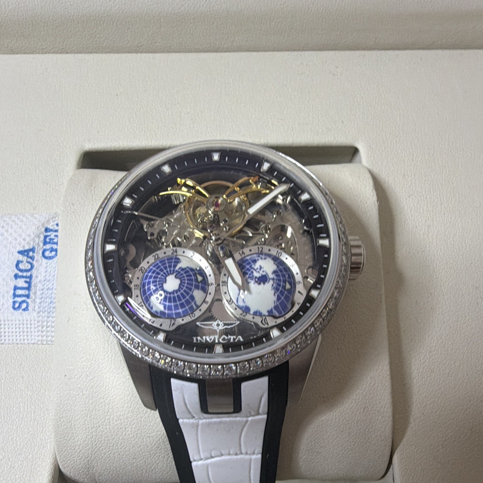 70194 – Invicta Objet D Art Adamastre Diamond Men45.5mm Stainless Steel Tone