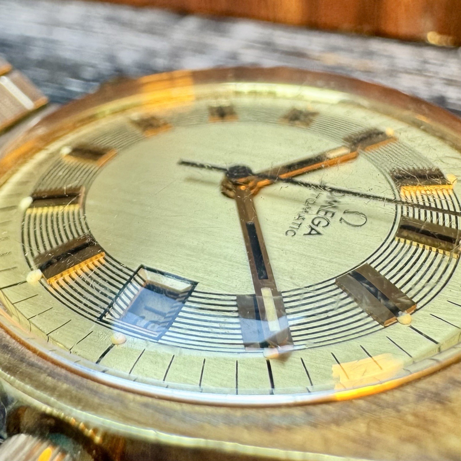 Vintage 1970s Omega Automatic Gold Plated Barcode 166.0118 cal 1480 Swiss 36mm