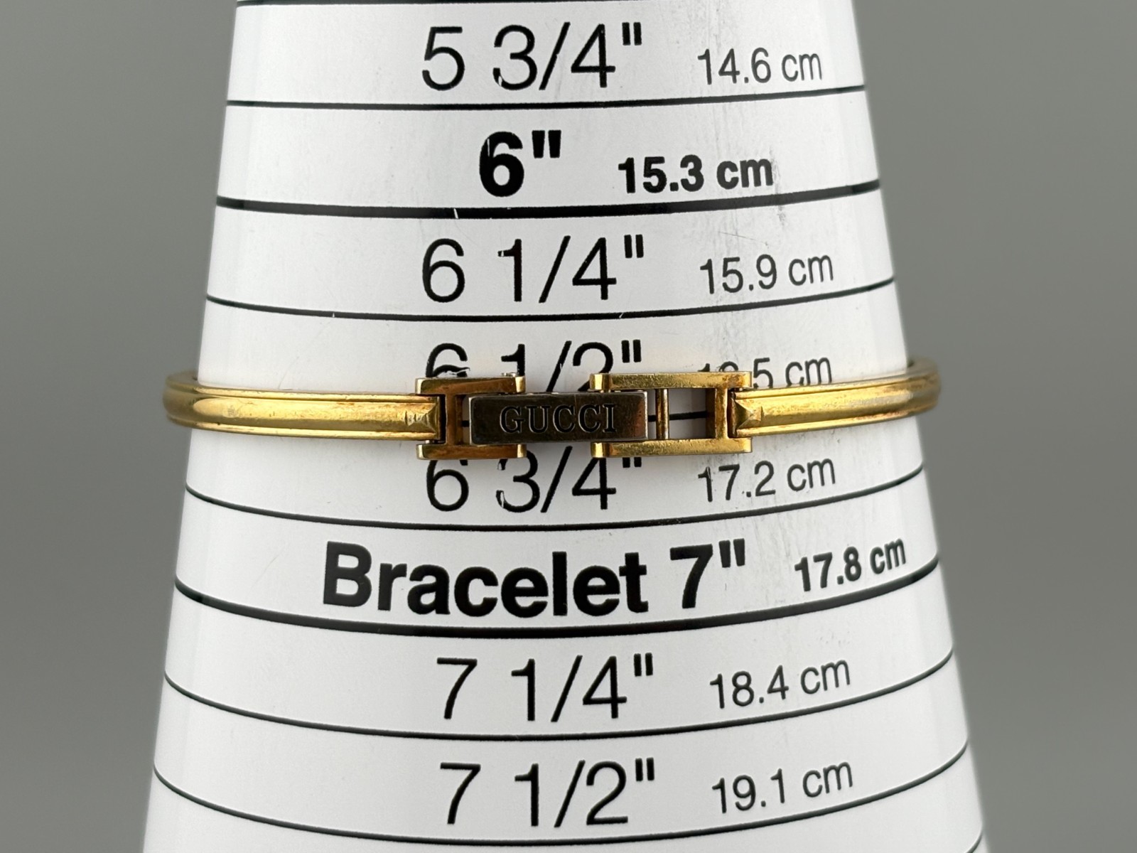 [Good] Gucci Change Bezel 1100-L Women Watch Gold White 11 Colors