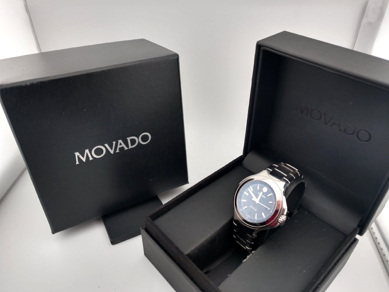 Movado Men’s Series 800 SS W/Black Dial; Model #84.C2.1896 ~ Excellent