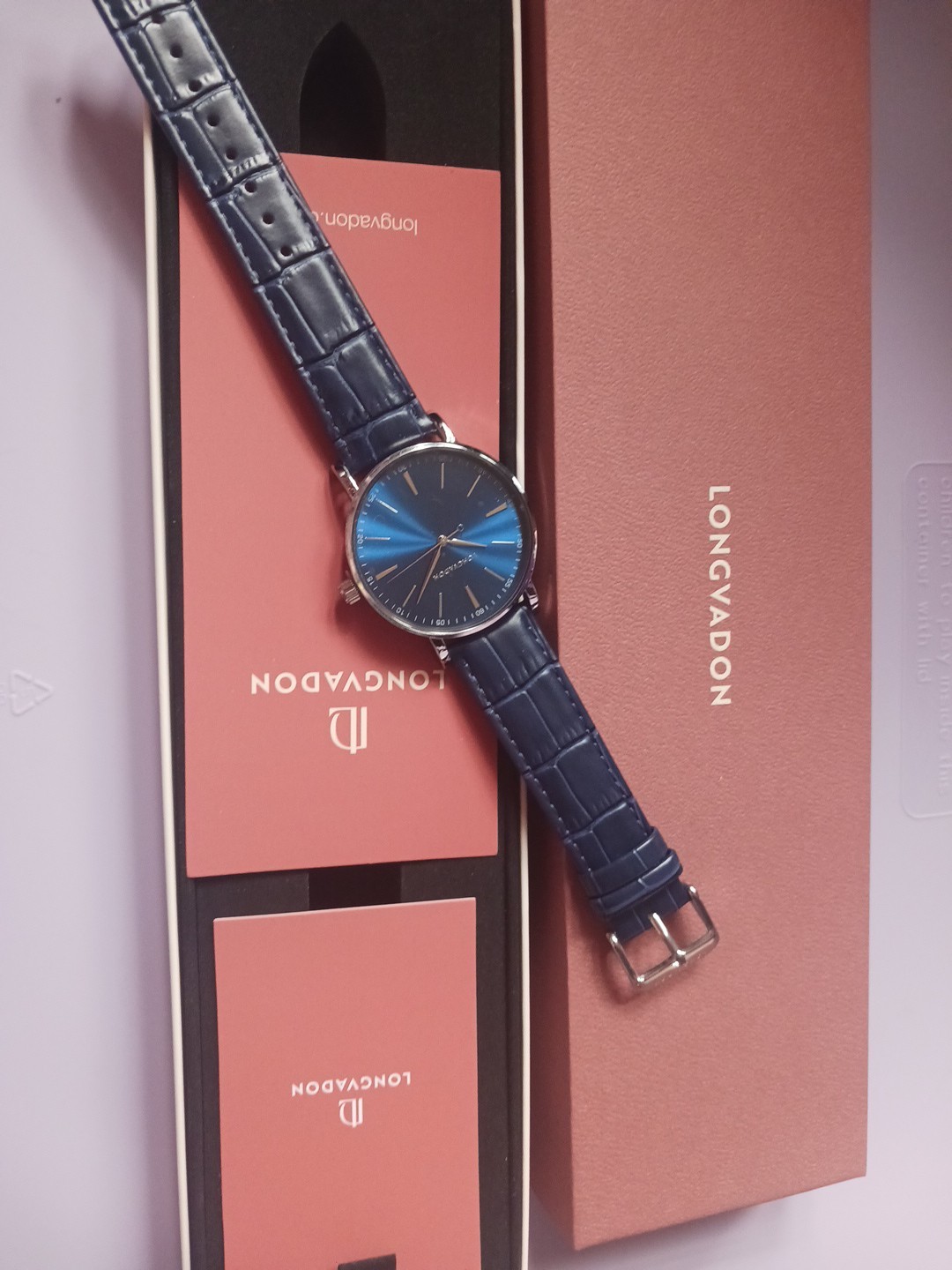Longvadon Classic Bleu Nuit Men’s Wristwatch Blue Leather Strap Stainless Steel