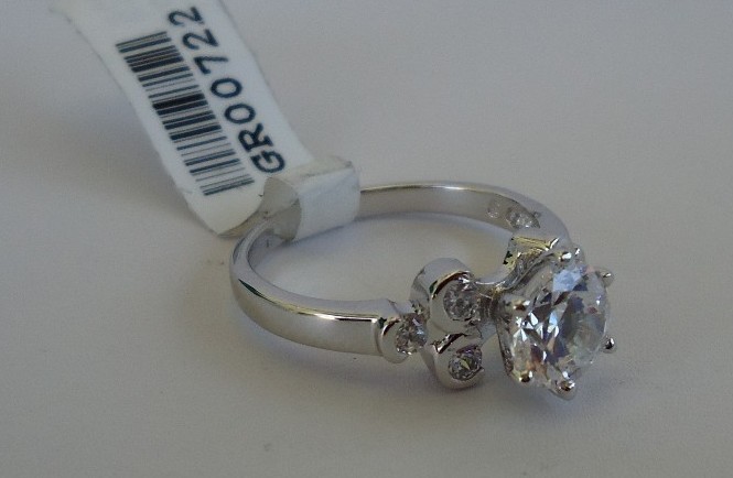 BUBBLE SIDES RING ROUND CENTER LAB CREATED SIMULATED DIAMONDS STERLING SILVER