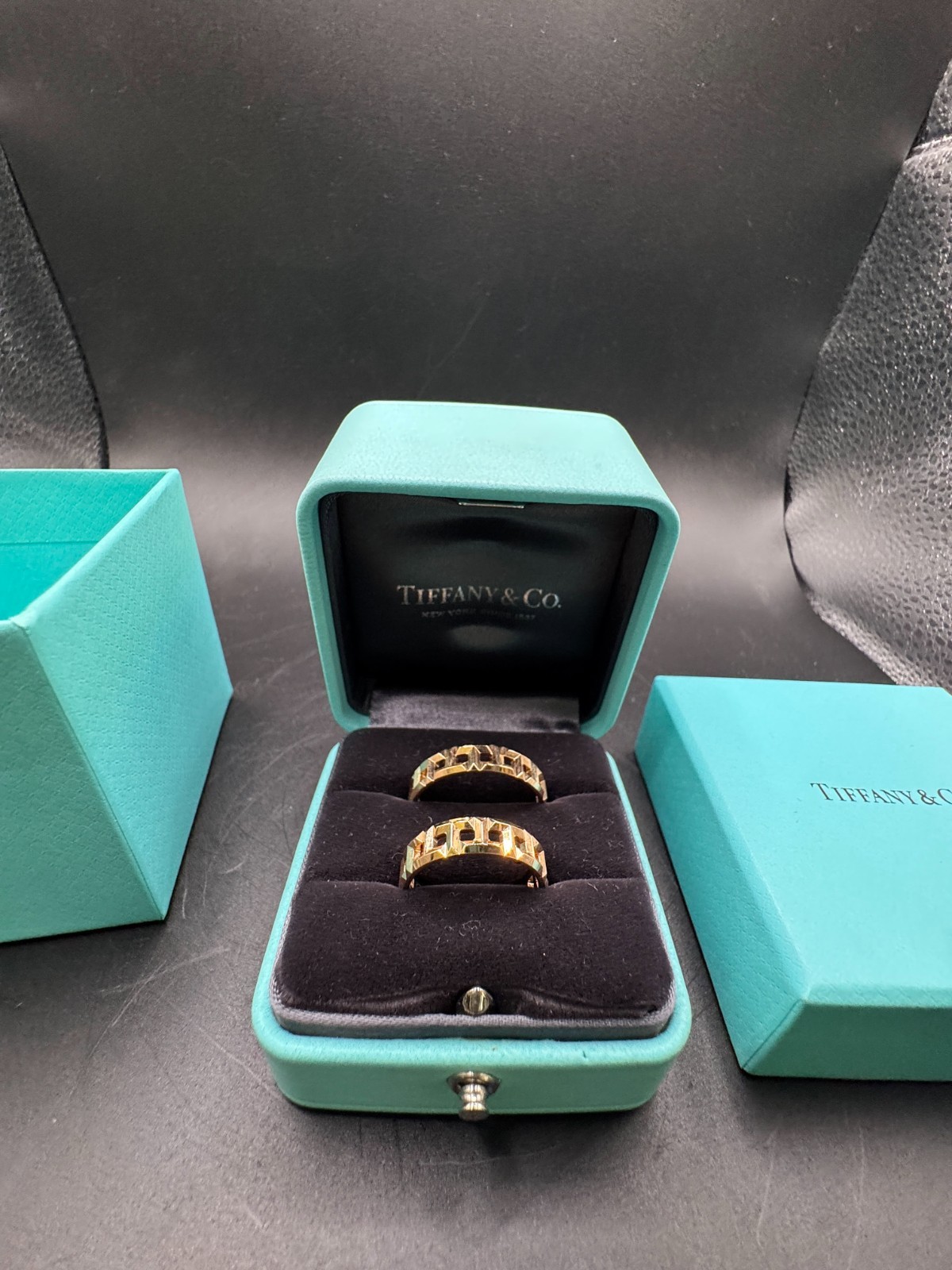 Tiffany & Co. True Rings in 18ct Rose Gold – Style Tiffany T