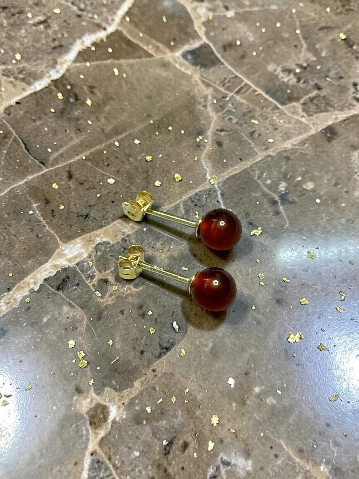 Genuine 5mm Chalcedony Cornelian 9ct Gold Earring Studs 1 Carat Approx
