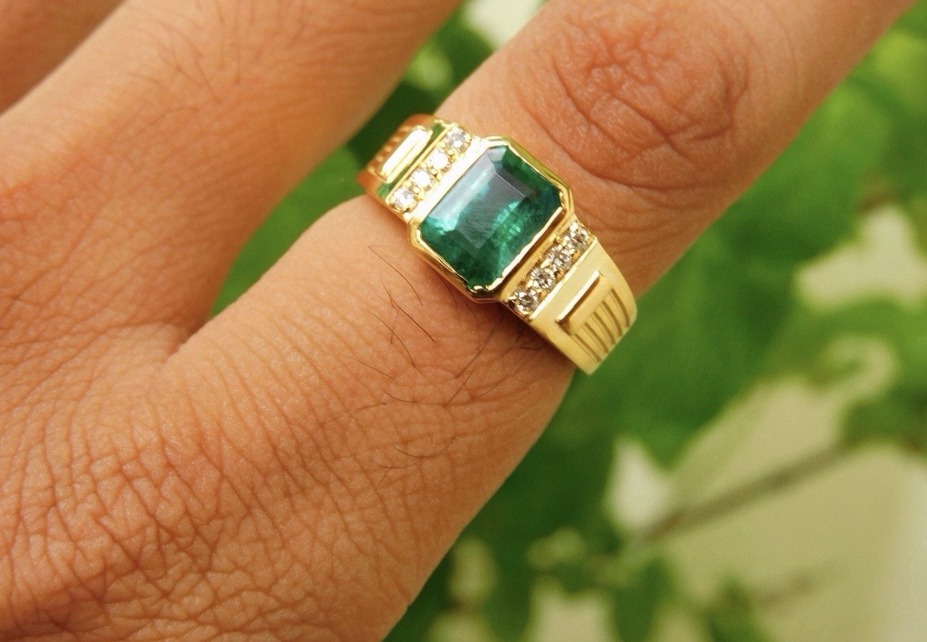 Natural Emerald Ring 14k Solid Yellow Gold Emerald Diamond Ring