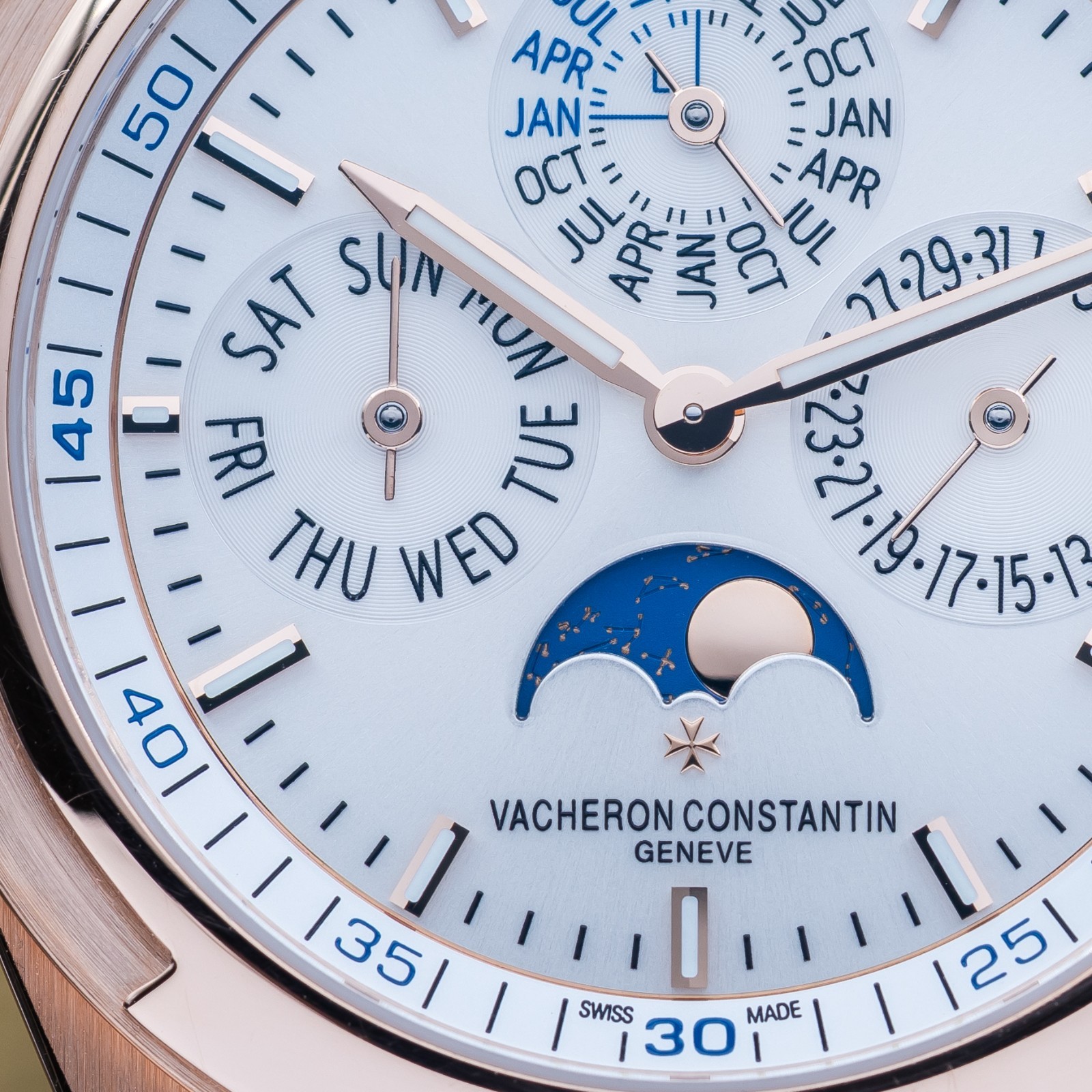 Vacheron Constantin Overseas Perpetual Calendar – VC 4300V/000R-B064 Full Set