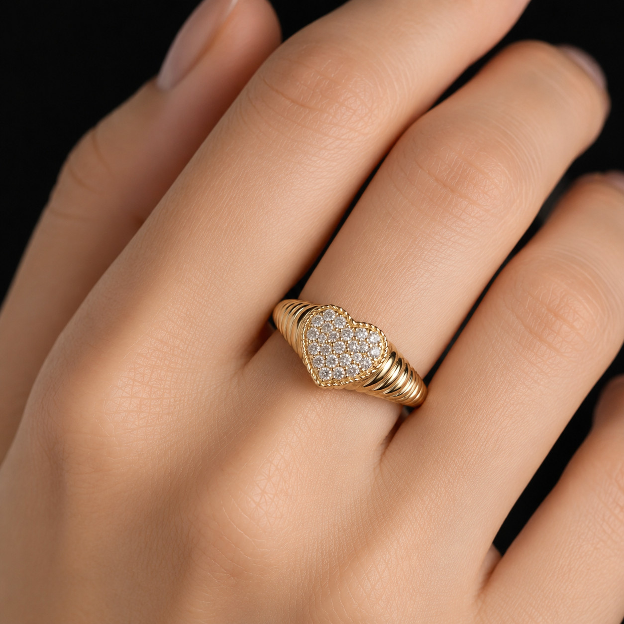 0.11 Ct Natural SI/H Round Pave Diamond Heart Ring Gift 18k Yellow Solid Gold