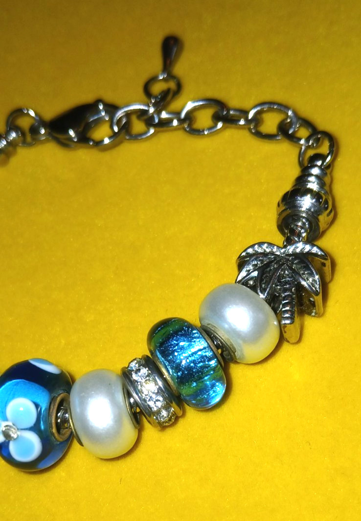 Bella Perlina Charm Bracelet Palm Tree and Star + Blue, Pearl Tone, Silver