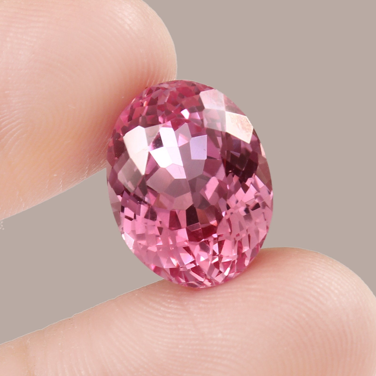 Natural Flawless Ceylon Padparadscha Sapphire Oval Cut Loose Gemstone 13.60 Ct
